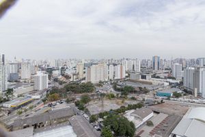 Image 5 - 896429