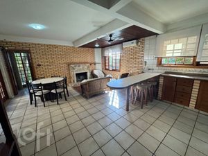 Image 19 - 896430