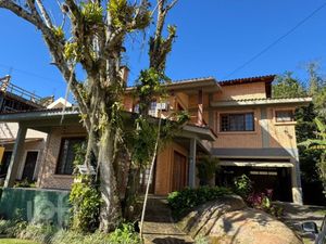Image 3 - 896430