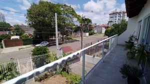 Image 16 - 896432