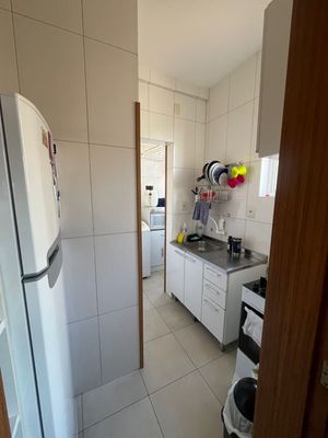 Image 3 - 896451