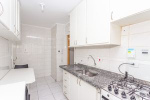 Image 13 - 896484