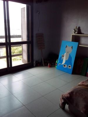 Image 3 - 896507