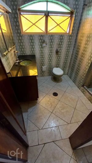 Image 9 - 896509