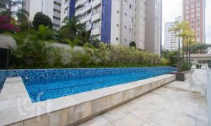 Image 17 - 896510