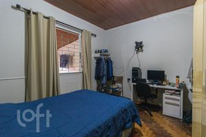 Image 17 - 896519