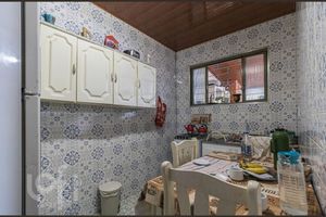 Image 7 - 896519