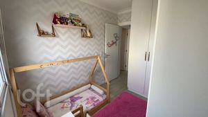 Image 10 - 896521