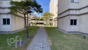 Image 33 - 896521