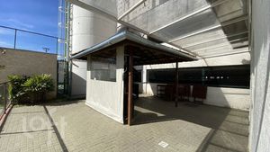 Image 32 - 896521
