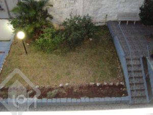 Image 1 - 896536