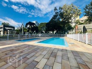 Image 8 - 896547