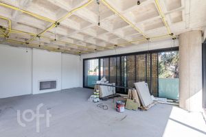 Image 49 - 896560