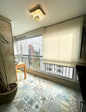 Image 15 - 896605
