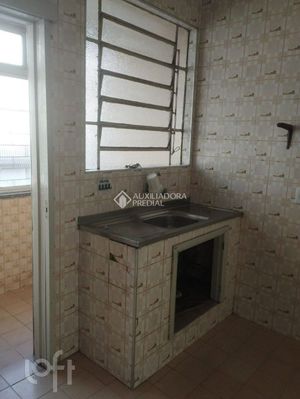 Image 7 - 896607