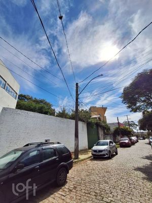 Image 30 - 896609