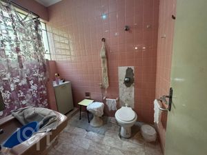 Image 13 - 896612