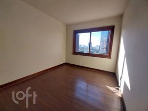 Image 6 - 896617