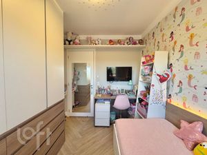 Image 20 - 896622