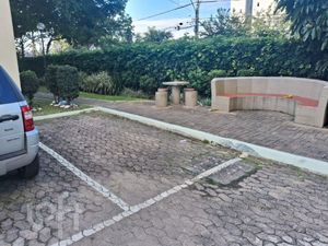 Image 10 - 896623