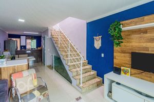 Image 33 - 896625