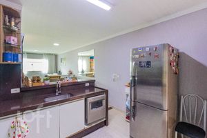 Image 10 - 896625