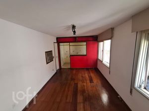 Image 2 - 896629