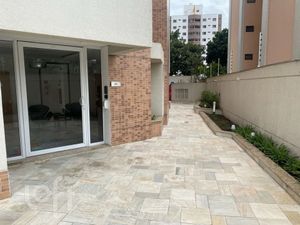 Image 22 - 896635