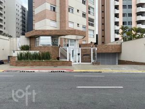 Image 27 - 896635