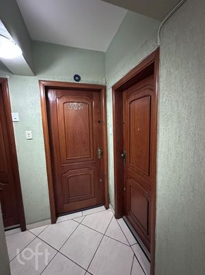 Image 26 - 896636
