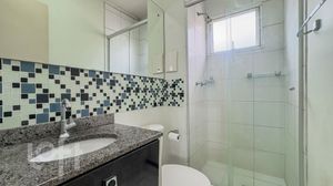 Image 15 - 896644