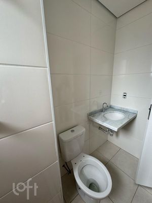 Image 11 - 896645