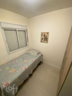 Image 11 - 896649