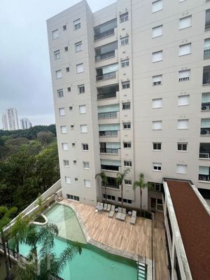 Image 18 - 896653