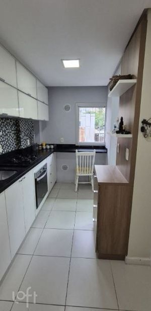 Image 24 - 896655