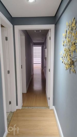 Image 31 - 896655