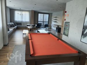 Image 20 - 896656