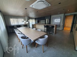 Image 16 - 896656