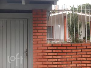 Image 11 - 896657