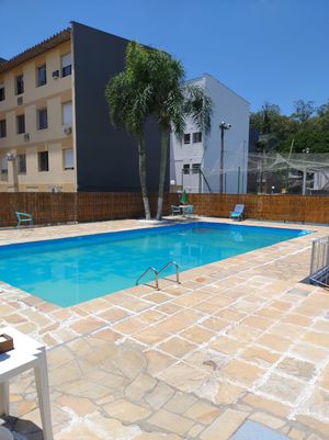 Image 8 - 896669