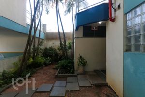 Image 36 - 896670