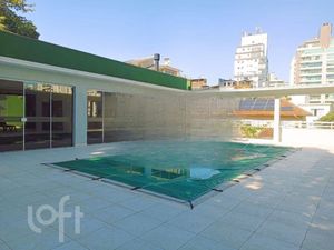 Image 41 - 896672