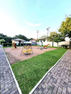 Image 29 - 896678