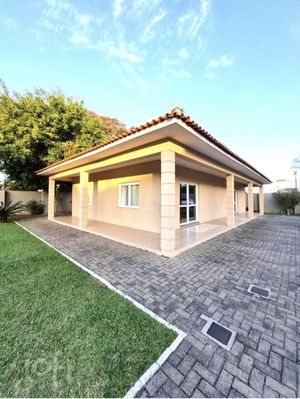 Image 8 - 896678