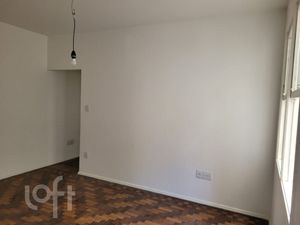 Image 1 - 896679
