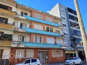Image 9 - 896679