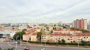 Image 2 - 896681