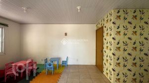 Image 13 - 896687