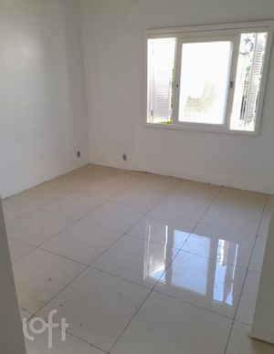 Image 4 - 896692