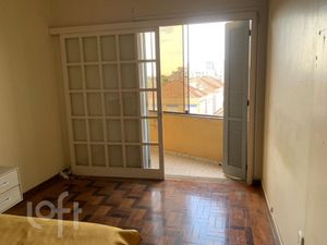 Image 17 - 896696